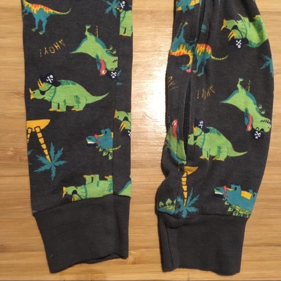 5T Old Navy Footless Sleeper Onesie Dinosaur PJ’s - Picture 3 of 8